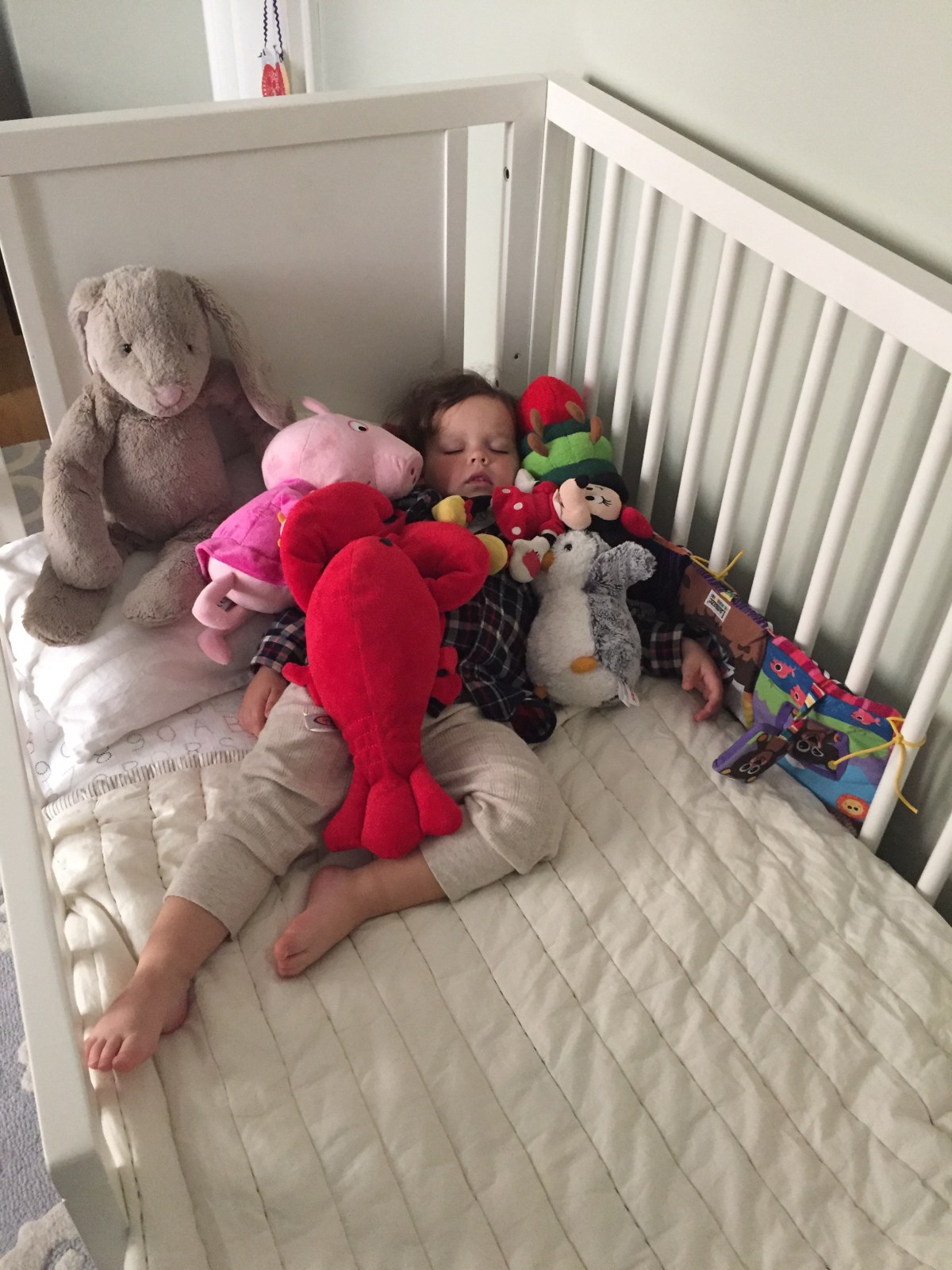 We are STILL Failing at Sleep Training and Eating is a&nbsp;Disaster